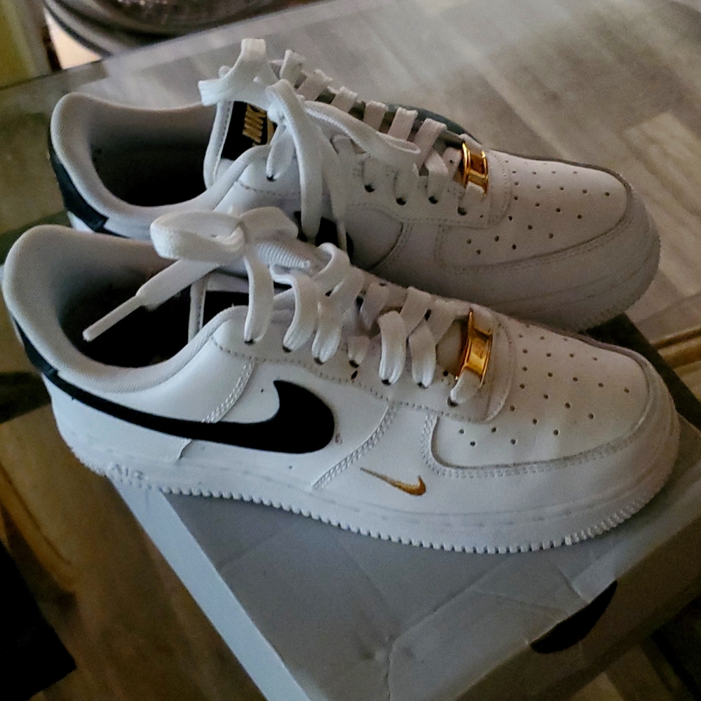 Nike Air Force 1